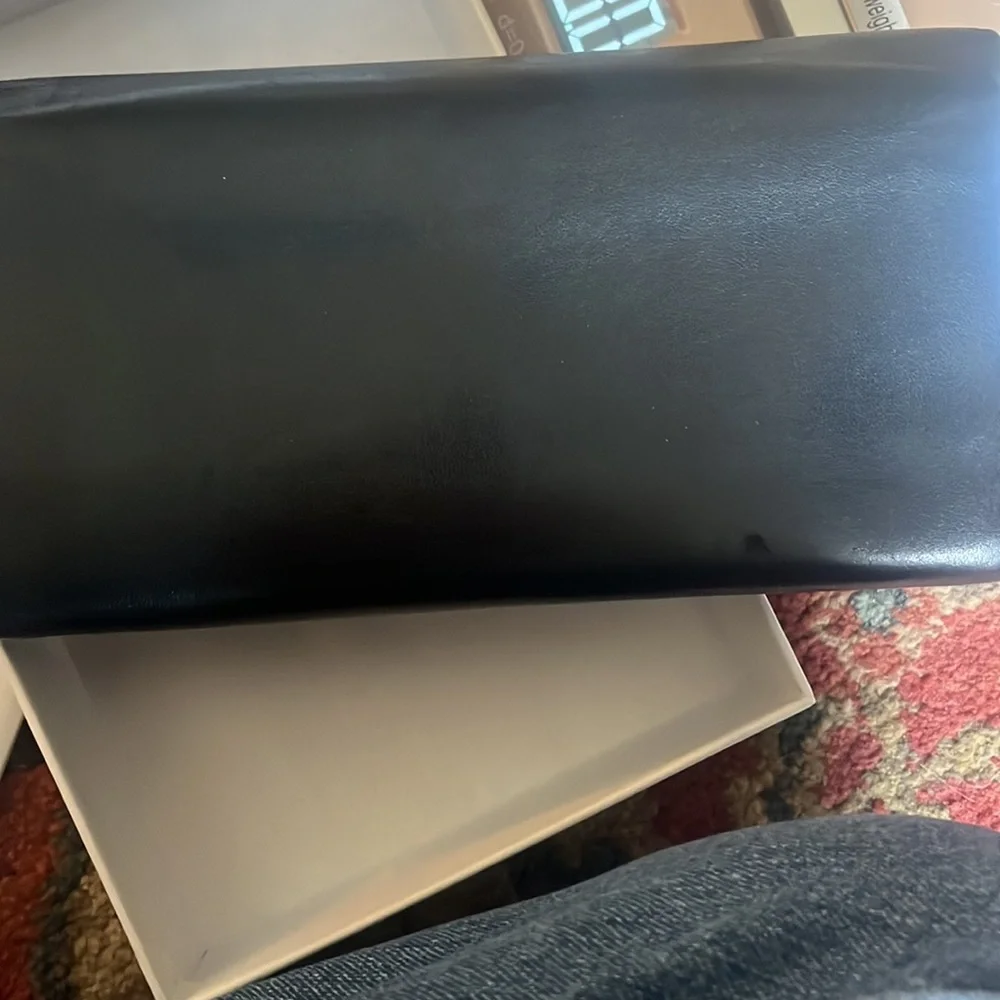 Chloe Bobbie continental black wallet w/ gold bow. Interior slot tags has EUC - Picture 4 of 4